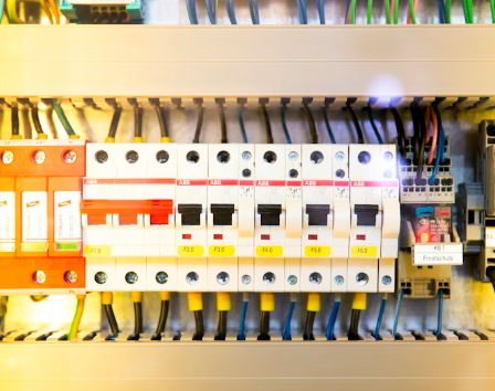 Jual Genset Silent Perkins 2250 kVA, Rekomendasi Toko Terpercaya